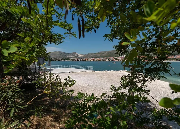 Duje Trogir